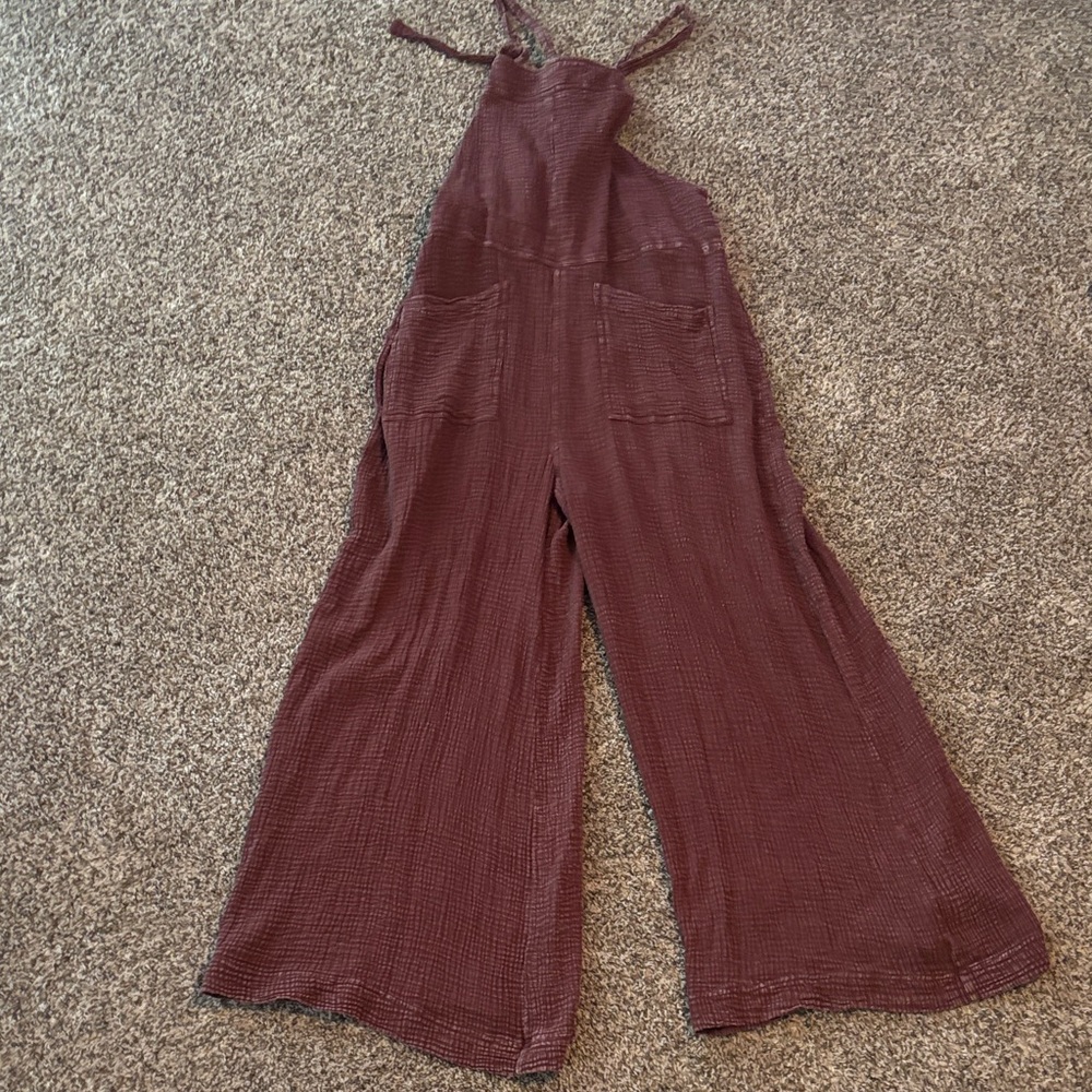 Easel Burgundy Textured Jumpsuit